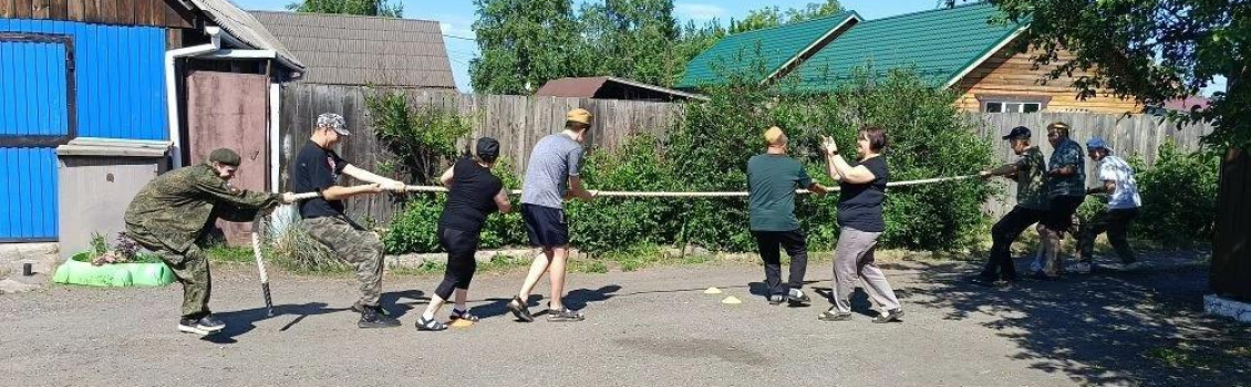 Память жива в наших сердцах!